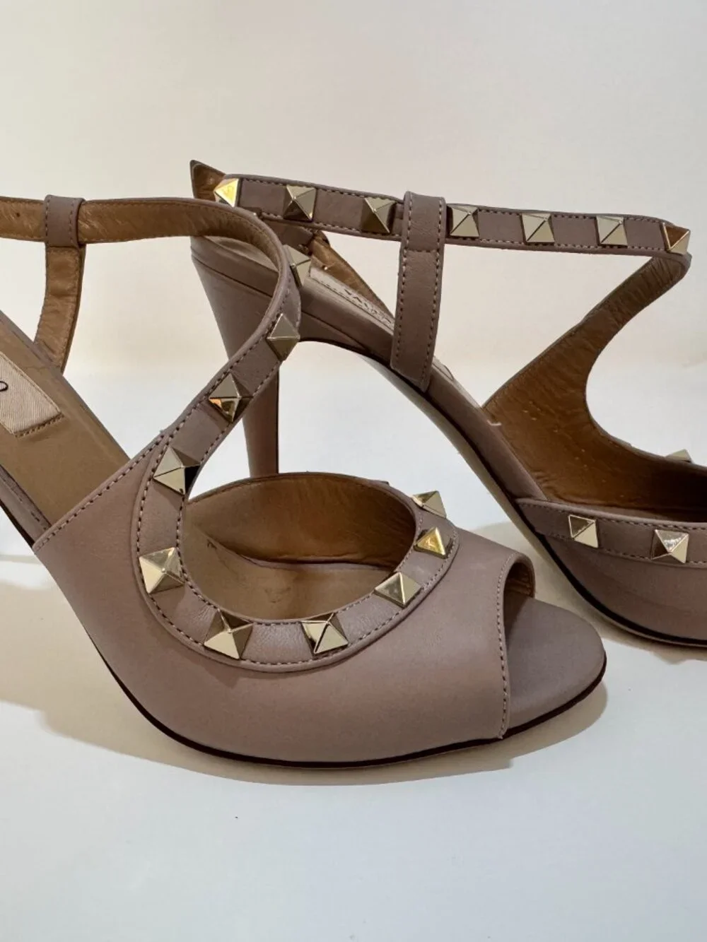 Valentino Garavani authentic valentino